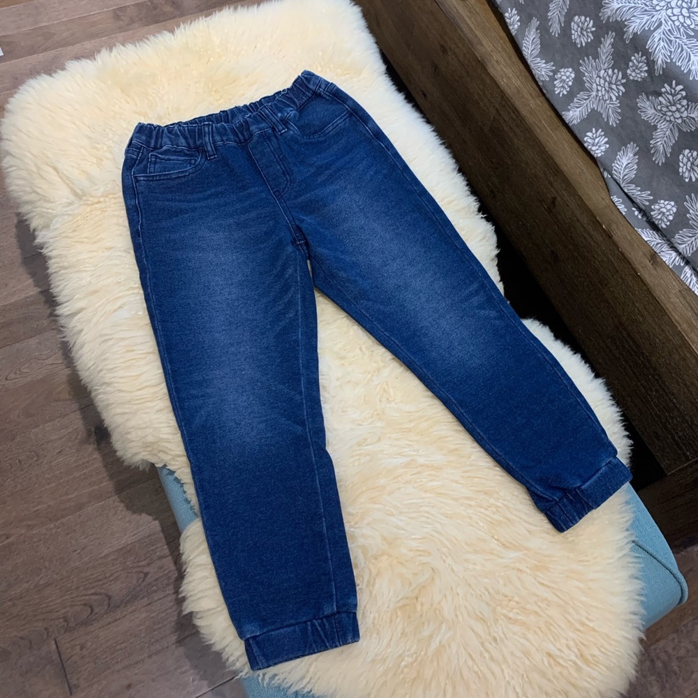NWOT Uniqlo unisex soft jeans collection, dark blue, activewear
